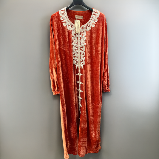 Elegantes Damen Kleid – Vielseitig kombinierbar für jeden Anlass.