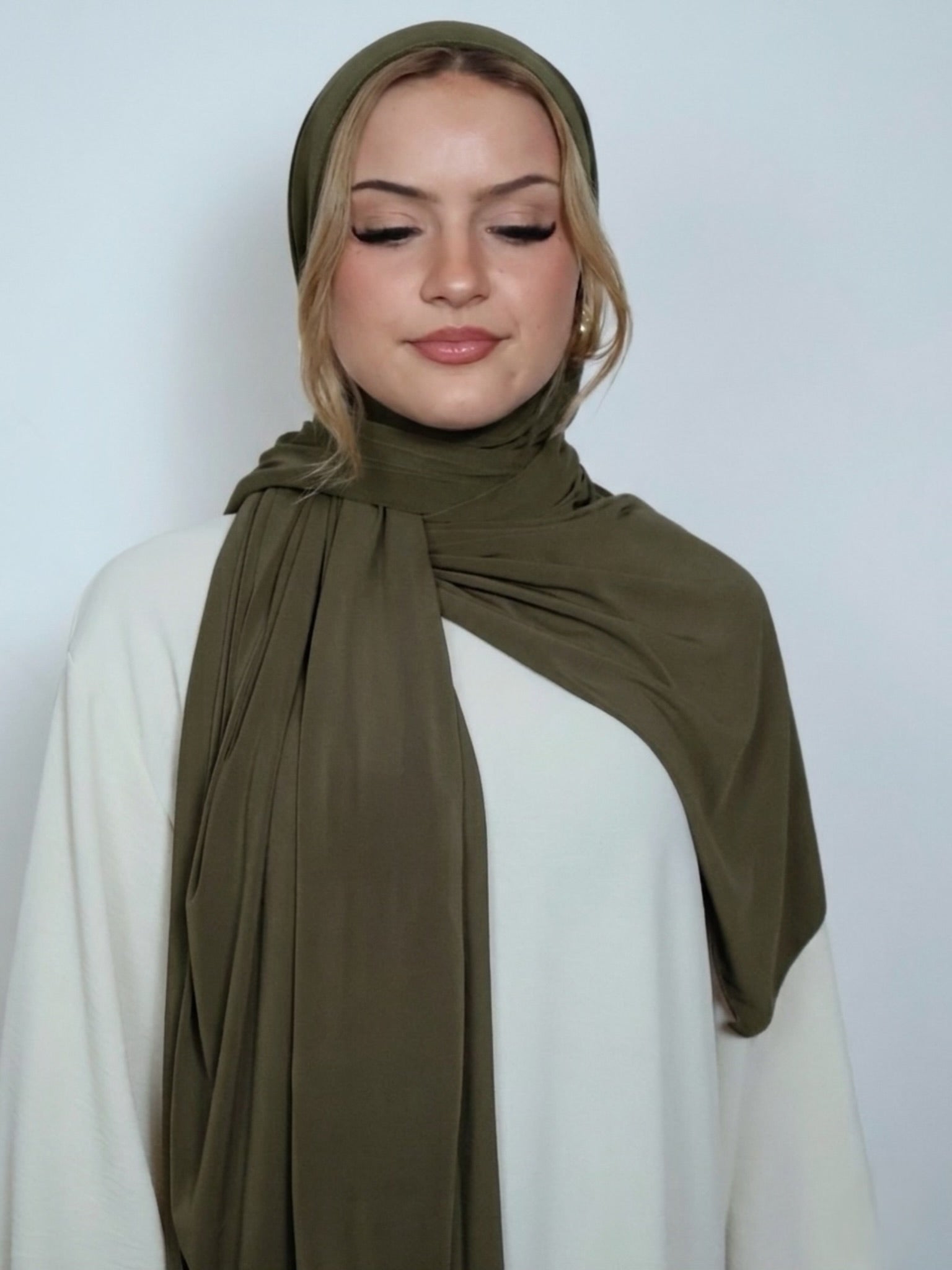 Chiffon Hijab Olivengrün