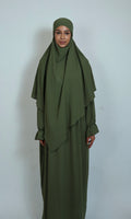 Khimar Dunkelgrün für Damen in Vorderansicht mit elegantem fließendem Schnitt