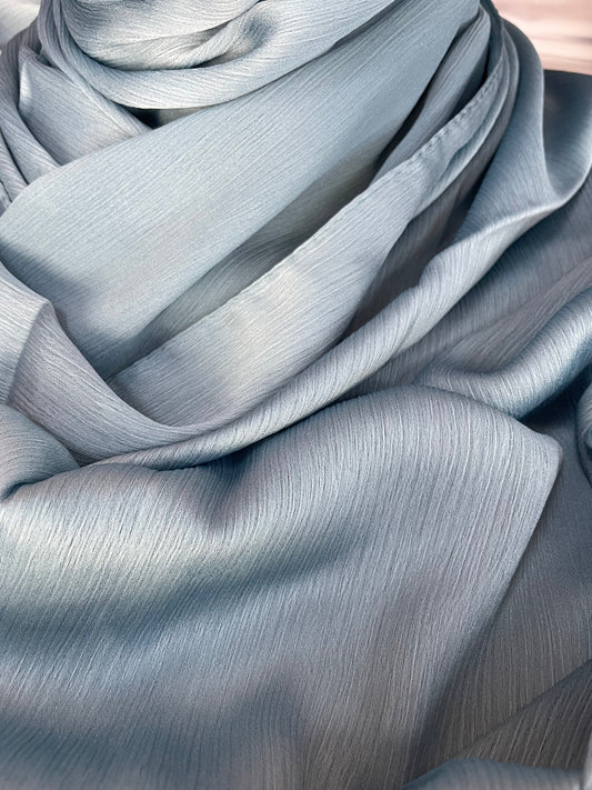 Satin Hijab hellblau