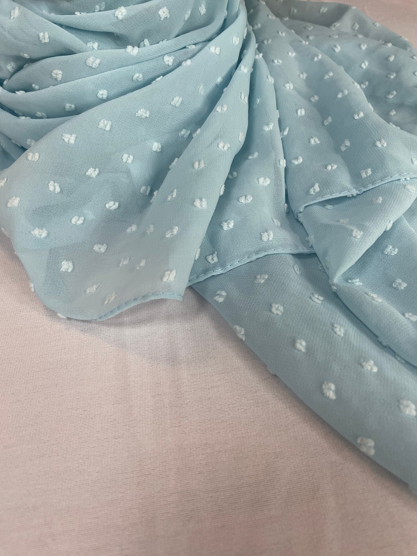 Bestickten Chiffon Hijab in Hellblau